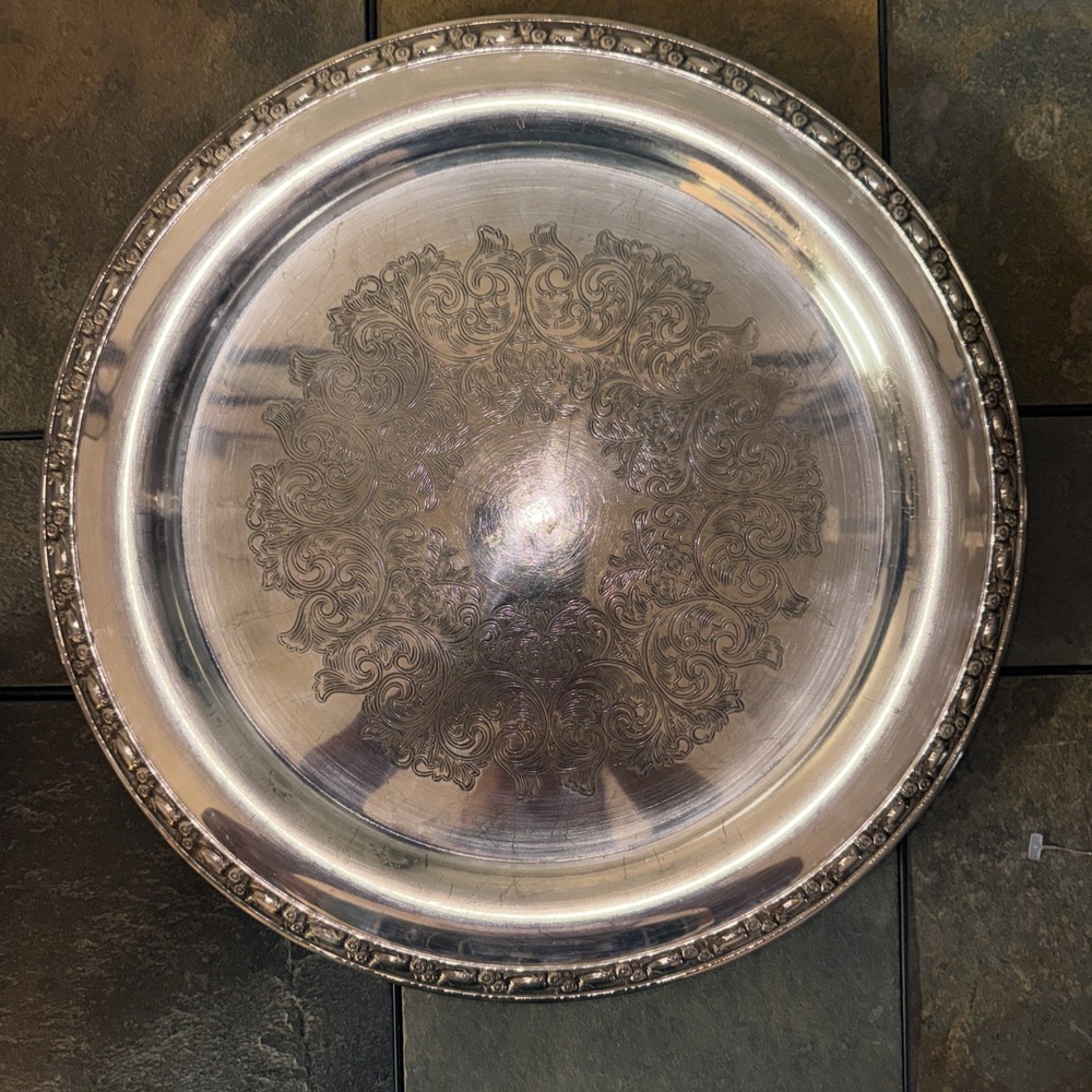 Oneida Silversmiths Round Floral Silver Plated Tray 14.5in Diameter